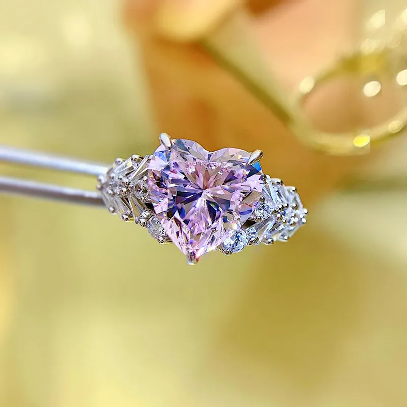 8A High Carbon Zirconia Heart Ring 70300081 - image2