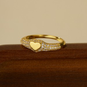 925 Sterling Silver Pave CZ Heart Signet Statement Ring 70300093
