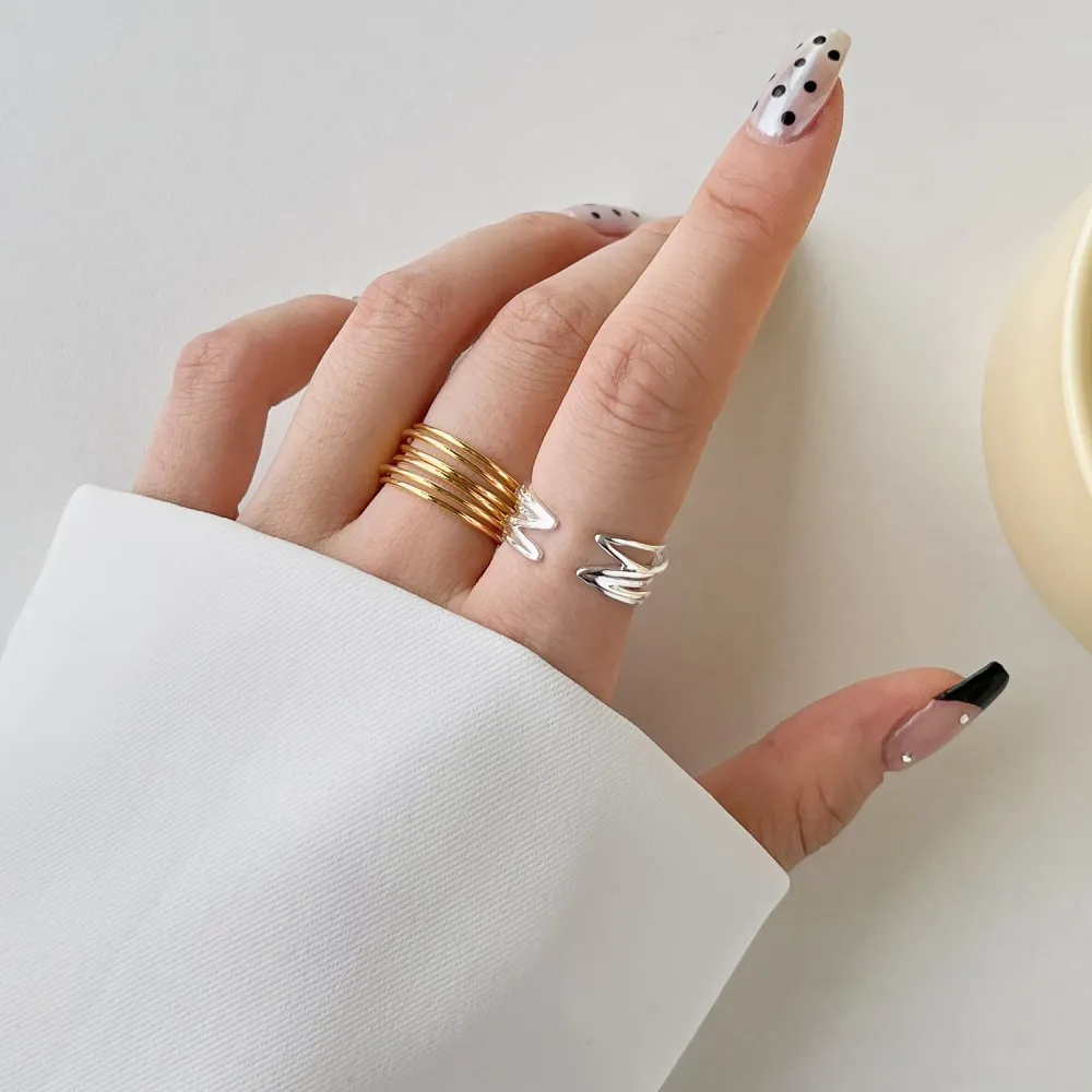Punk Rolling Lines Toe Ring 70400178 - image1