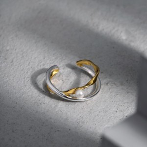Stylish Twisted Lines Pearl Toe Ring 70400187