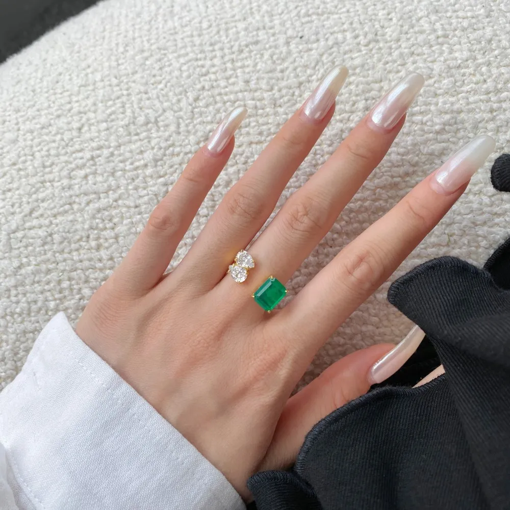 Unique Emerald Zirconia Toe Ring 70400189 - image2