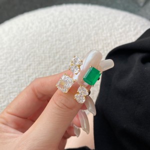 Unique Emerald Zirconia Toe Ring 70400189
