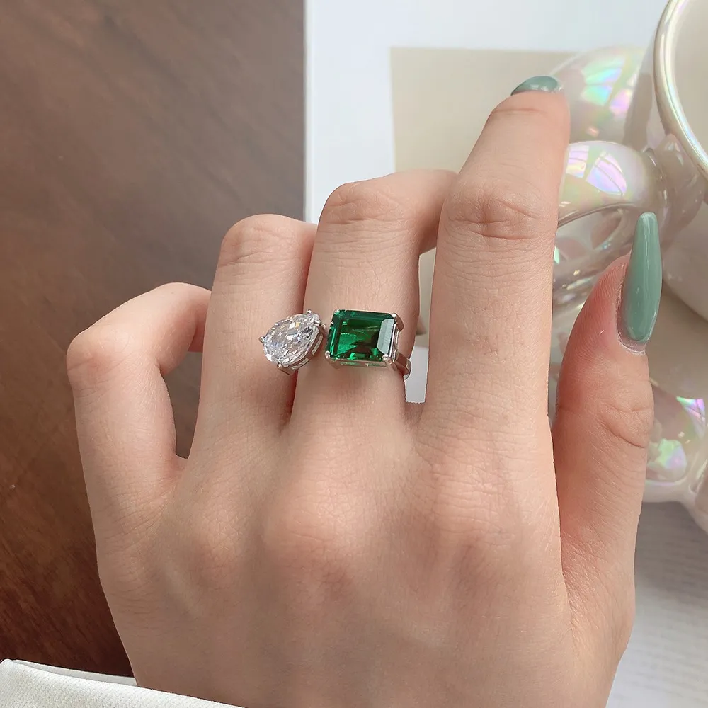 Elegant Emerald Zirconia Toe Ring 70400198 - image2