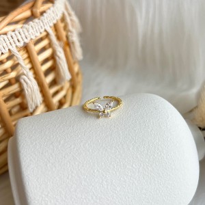 Vintage Butterfly Zirconia Toe Ring 70400203
