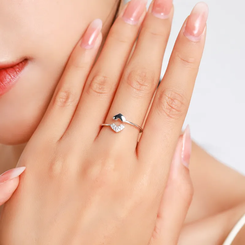 Tiny Double Hearts Zirconia Toe Ring 70400221 - image1