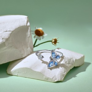 Moveable Butterfly Zirconia Open Rings 70400228