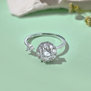 Moveable Cluster Zirconia Open Rings 70400231