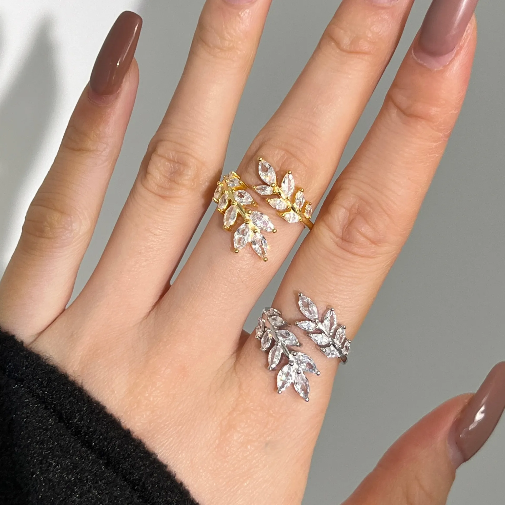 Horse Eye Leaves Zirconia Open Ring 70400247 - image1