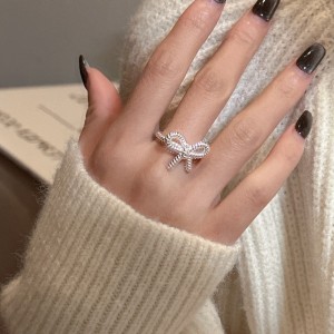 925 Sterling Silver Adjustable Twisted Rope Bow Ring 70400272