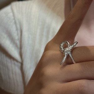 925 Sterling Silver Sculptural Texture Bow Adjustable Ring 70400281