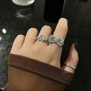925 Sterling Silver Sculptural Bow Adjustable Ring 70400282