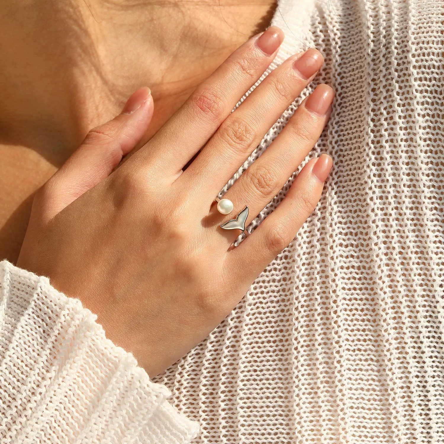 925 Sterling Silver Mermaid Tail Pearl Open Ring 70400298 - image1