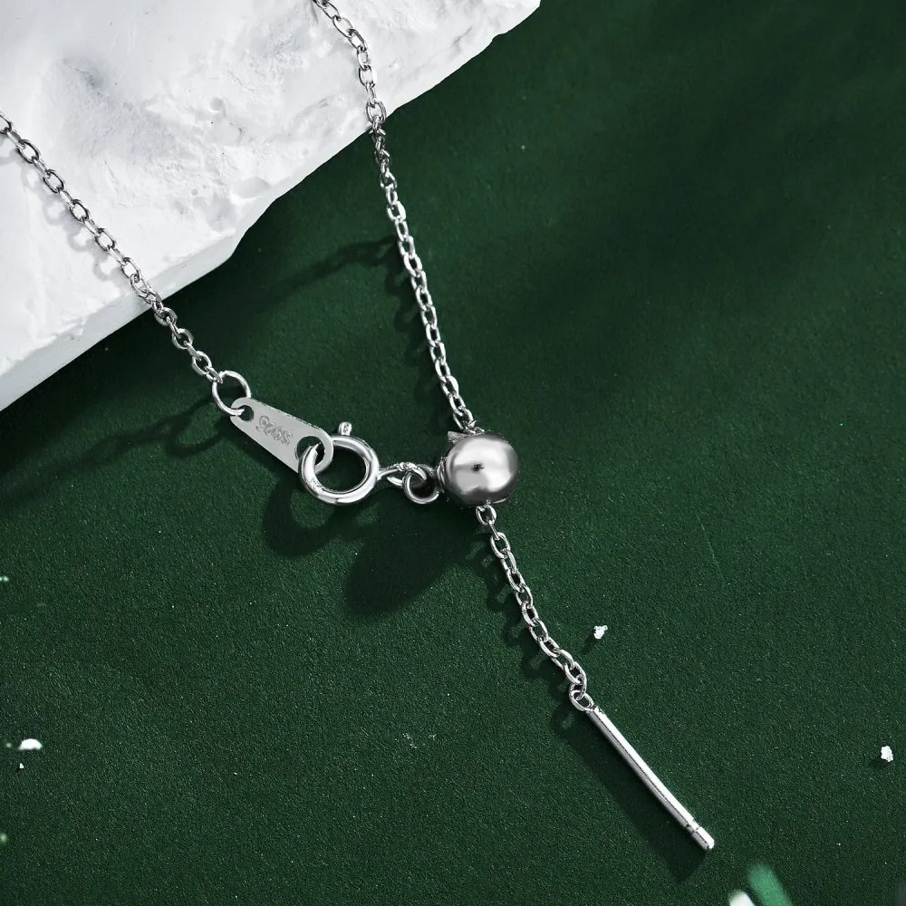 Minimalist Crisscross Chain Necklace 80100040 - image2