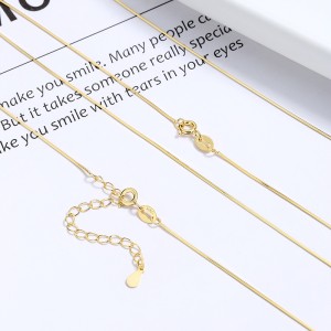 925 Sterling Silver 0.65mm 8-Sided Faceted Snake Chain 80100097