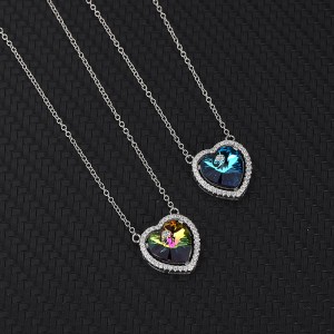 Austrian Crystals Love Heart Cubic Zirconia Pendant Necklace 80200069