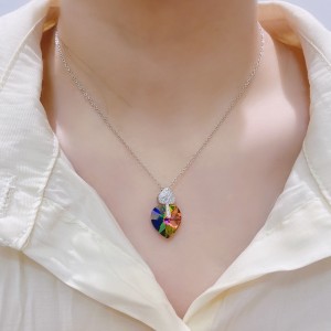 Austrian Crystals Love Heart Cubic Zirconia Pendant Necklace 80200076