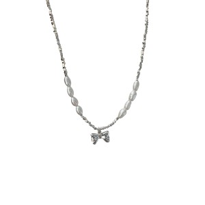 Pearl Crushed Silver Bow Pendant Necklaces 80200213