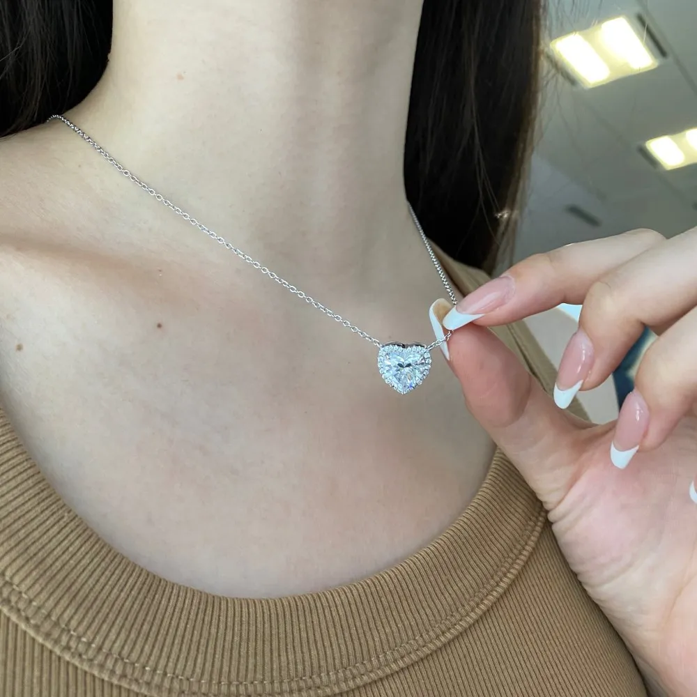 Classical Zirconia Heart Pendant Necklace 80200249 - image1