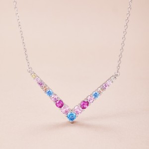 Arrow V Zirconia Pendant Party Necklace 80200292