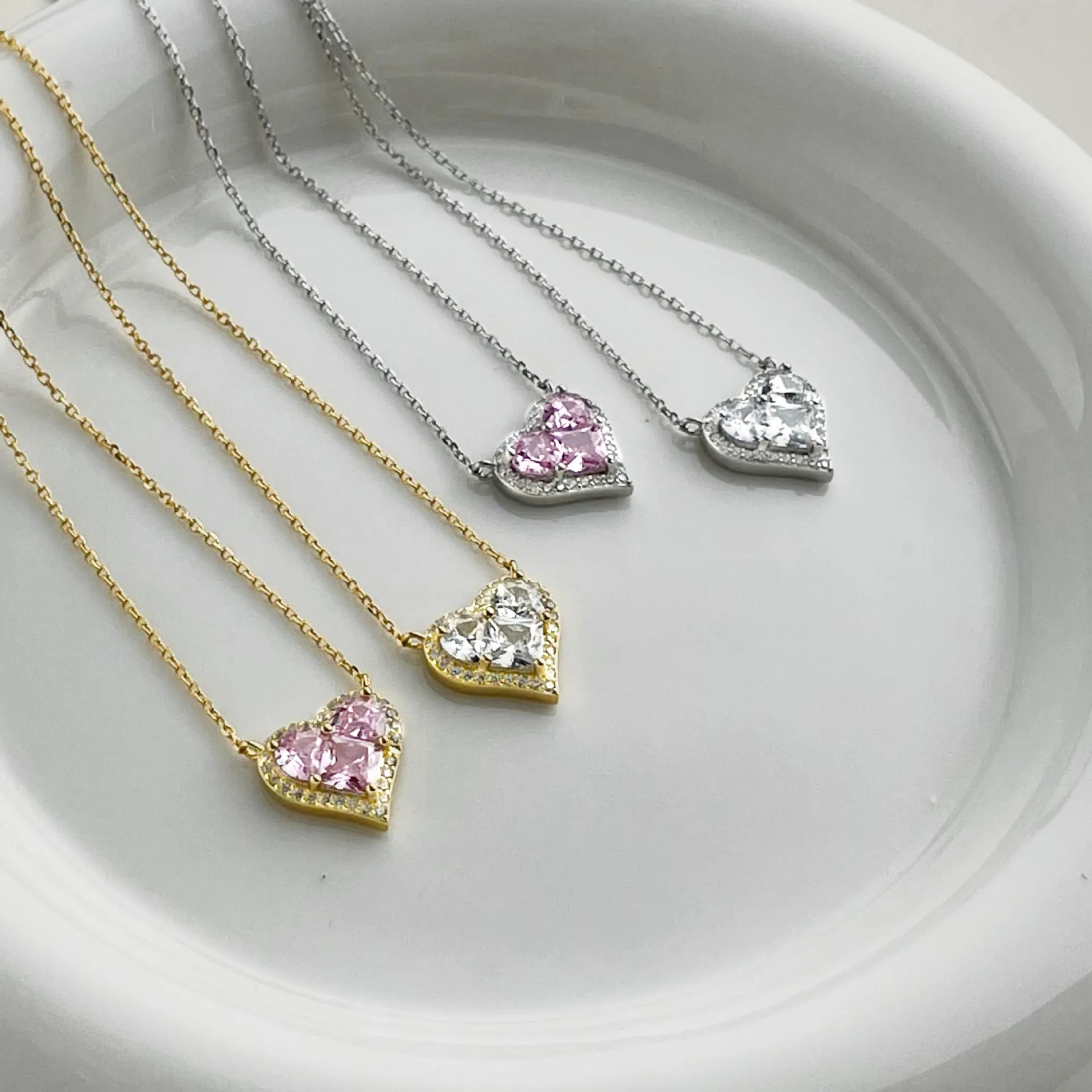 S925 Party Zirconia Heart Pendant Necklace 80200303 - image1