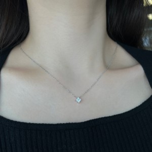 S925 Sparkle Zirconia Clover Flower Necklace 80200311