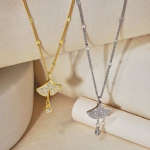 S925 Zirconia Ginkgo Pendant Necklace 80200317
