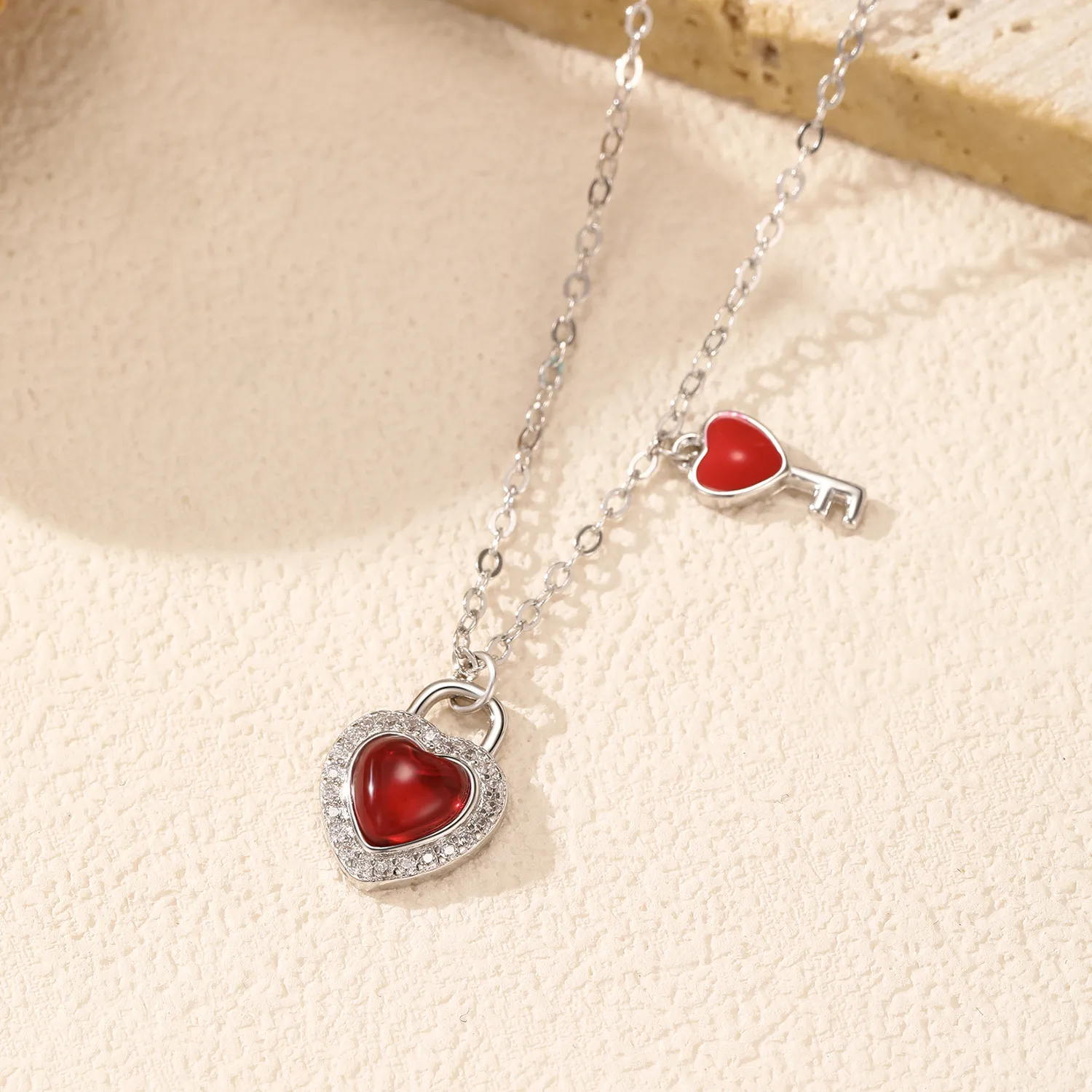 S925 Imitation Garnet Heart Key Necklace 80200368 - image2