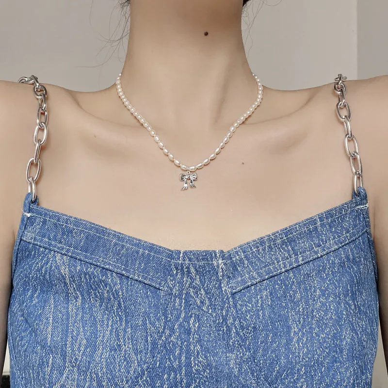 925 Sterling Silver Fresh Water Pearl Bow Pendant Necklace 80200436 - image1