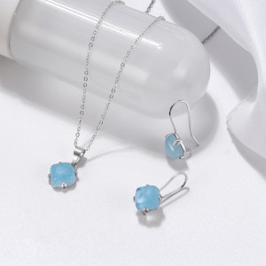 925 Sterling Silver Natural Aquamarine Pendant Necklace 80200446