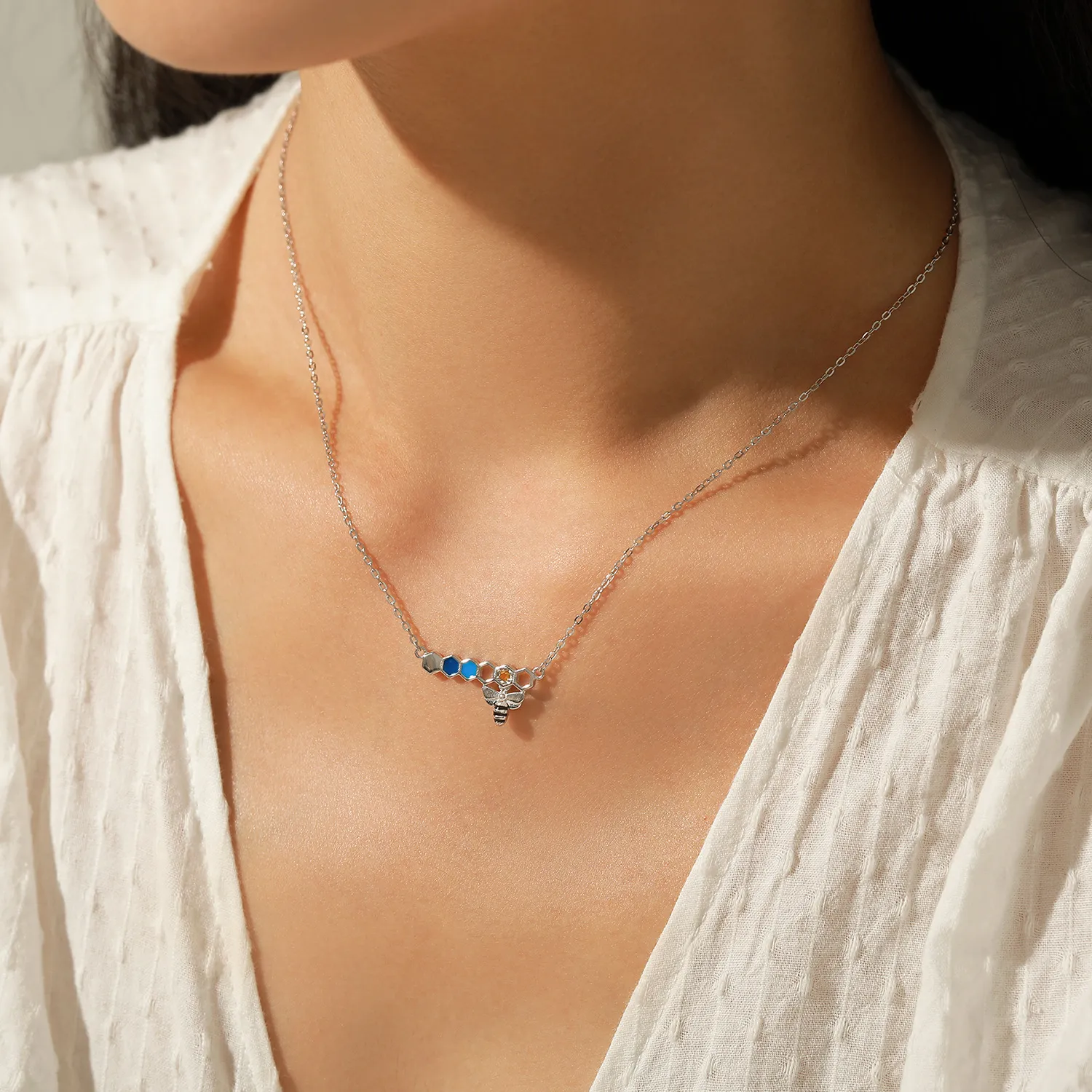 925 Sterling Silver Bee Pendant Necklace 80200454 - image1