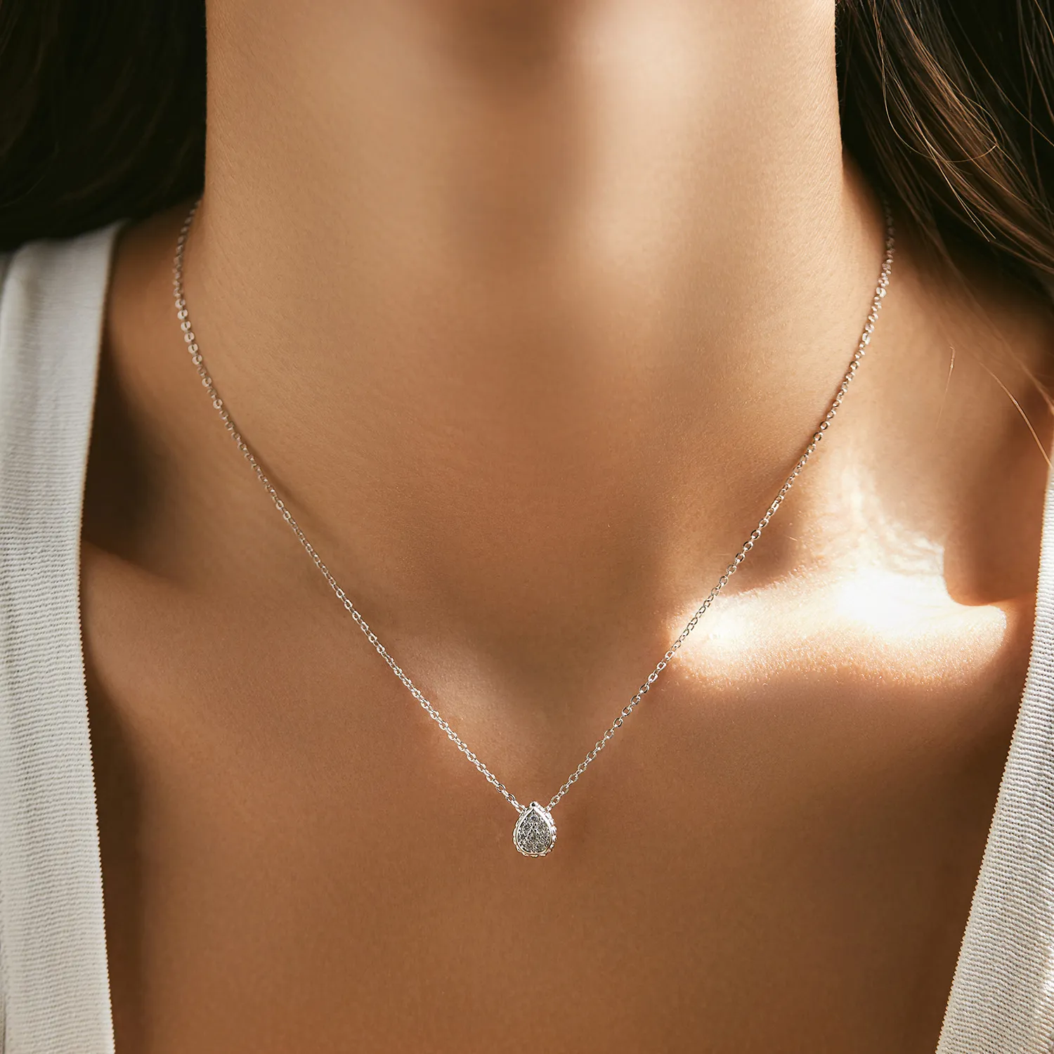 925 Sterling Silver Teardrop Zircon Pendant Necklace 80200470 - image1