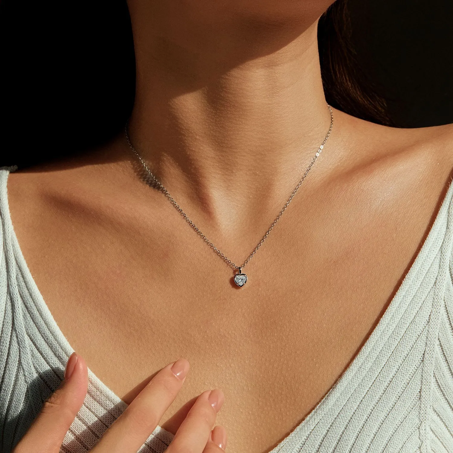 925 Sterling Silver Zircon Heart Pendant Necklace 80200498 - image1