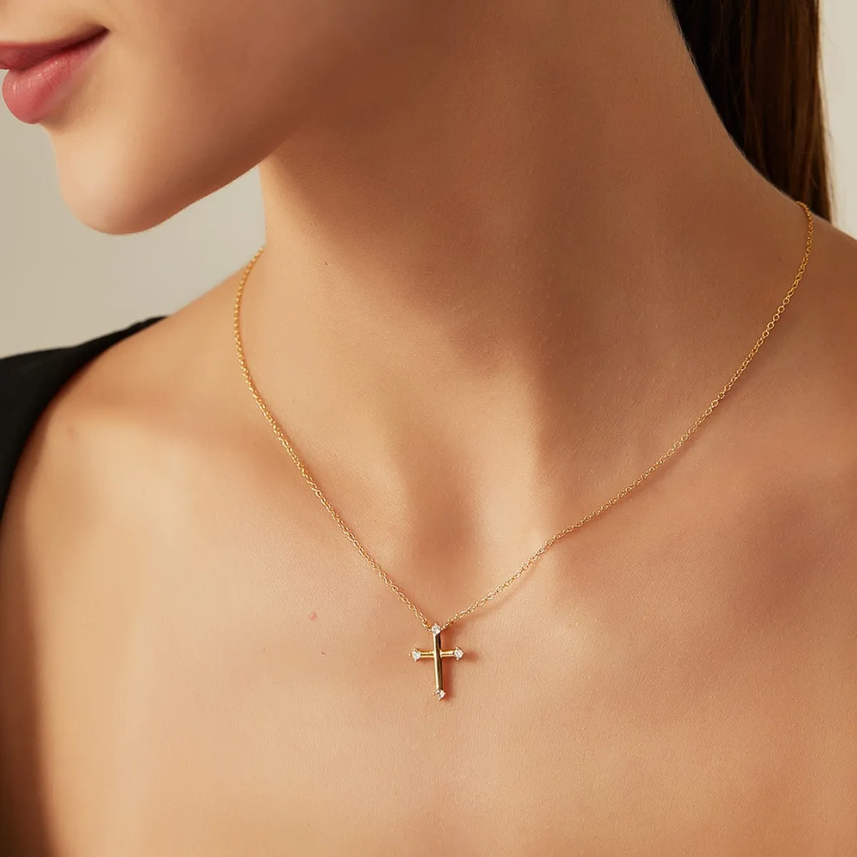 925 Sterling Silver Zircon Cross Pendant Necklace 80200502 - image1