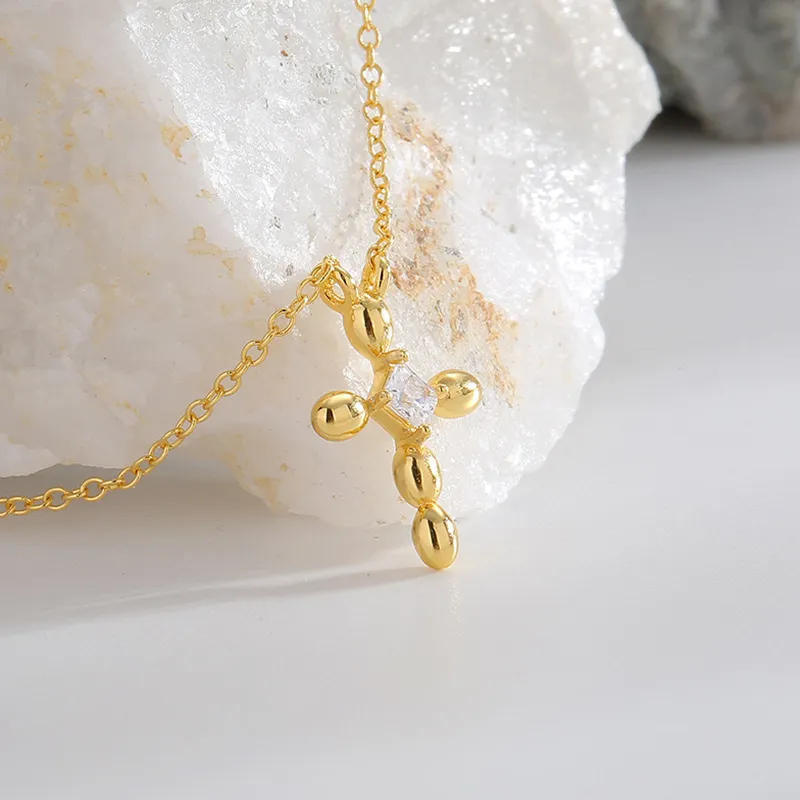 925 Sterling Silver Zircon Cross Pendant Necklace 80200506 - image1