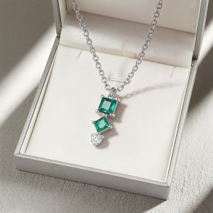 925 Sterling Silver Geometric Synthetic Emerald Necklace 80200519