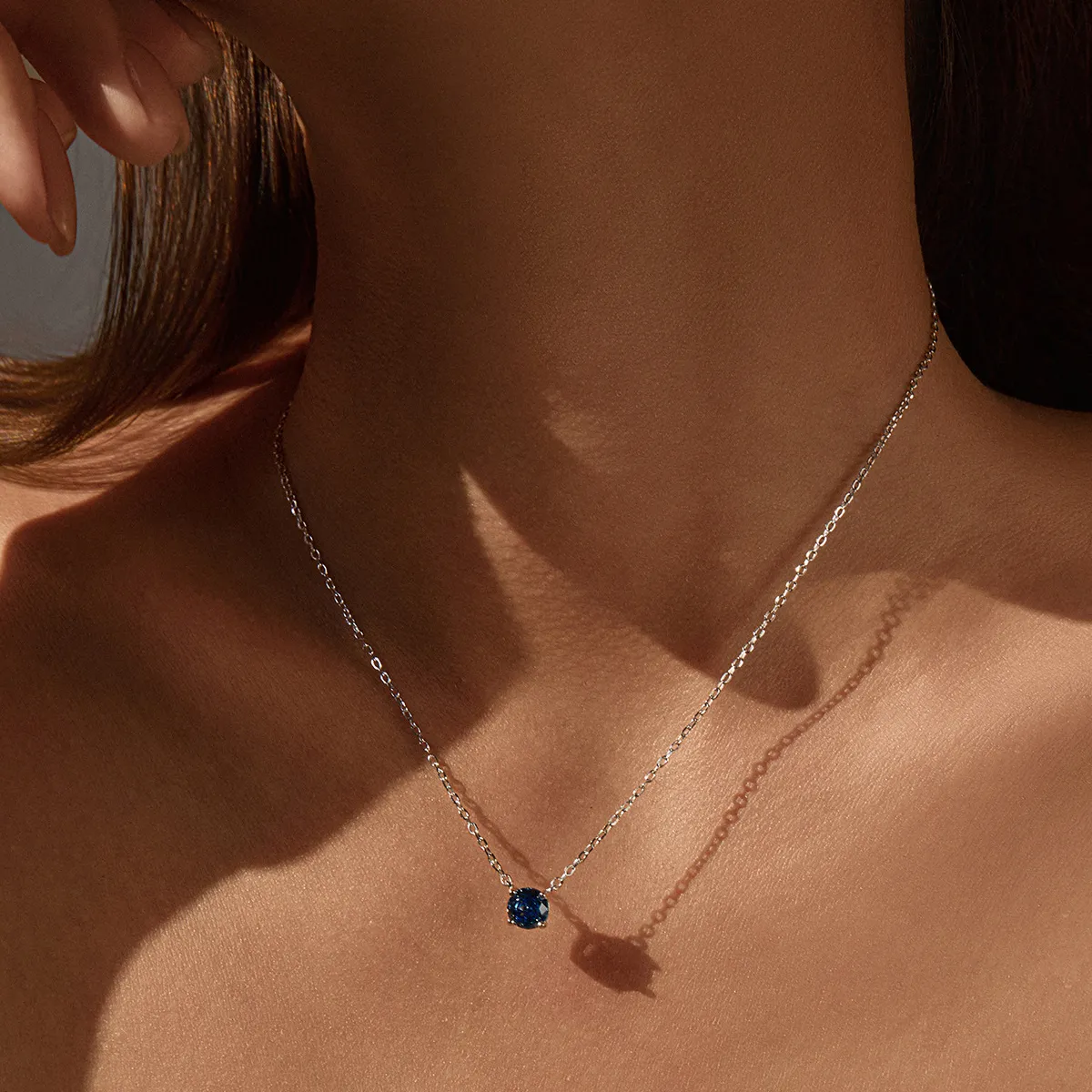 925 Sterling Silver Royal Blue Rose Cut Necklace 80200527 - image1