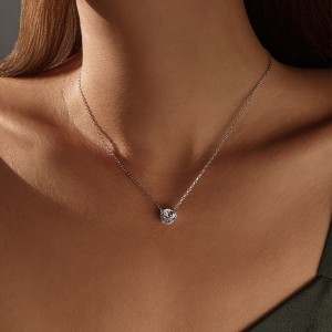 925 Sterling Silver Clear White Rose Cut Necklace 80200533