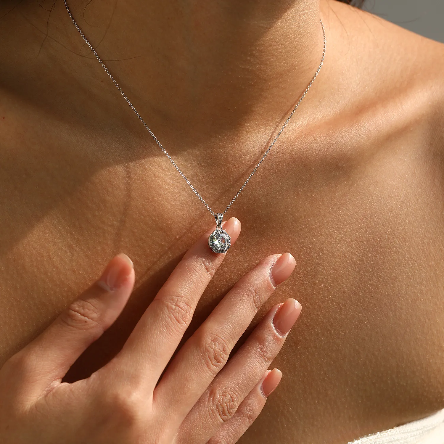 925 Sterling Silver Vintage Octagonal Zircon Necklace 80200542 - image1