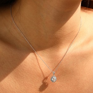 925 Sterling Silver Vintage Octagonal Zircon Necklace 80200542