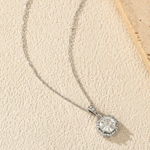925 Sterling Silver Vintage Octagonal Zircon Necklace 80200542