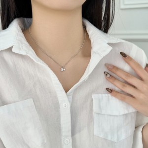 Wholesale 925 Sterling Silver Zircon and Pearl Pendant Necklace 80200559