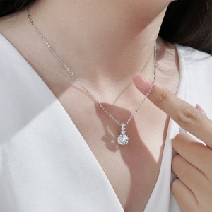 Wholesale 925 Sterling Silver Round Zircon Drop Necklace 80200565