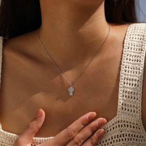 Wholesale 925 Sterling Silver Zircon Halo Cross Necklace 80200568