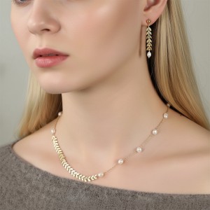 925 Sterling Silver Natural Pearl Wheat Ear Necklace 80500017