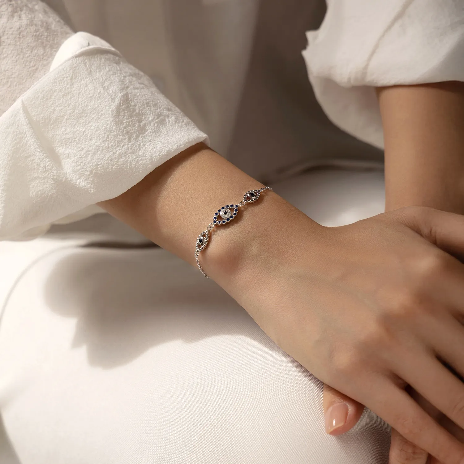 925 Sterling Silver Sparkle Zirconia Eye Bracelet 100100166 - image1