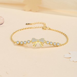 925 Sterling Silver Sparkling Bowknot Bracelet 100100183