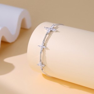 925 Sterling Silver Zircon Lucky Clover Bracelet 100100225