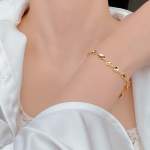 925 Sterling Silver Geometric Concave Oval Bracelet 100100247