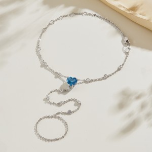 925 Sterling Silver Blue Heart Hand Chain Bracelet 100100250