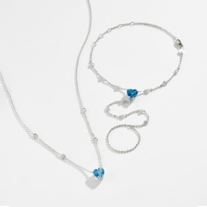 925 Sterling Silver Blue Heart Hand Chain Bracelet 100100250